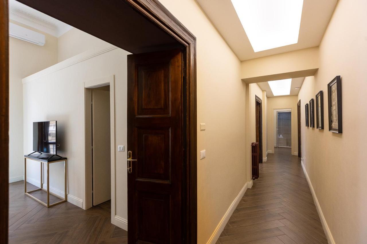 Spa Apartment Via Barberini Рим Экстерьер фото