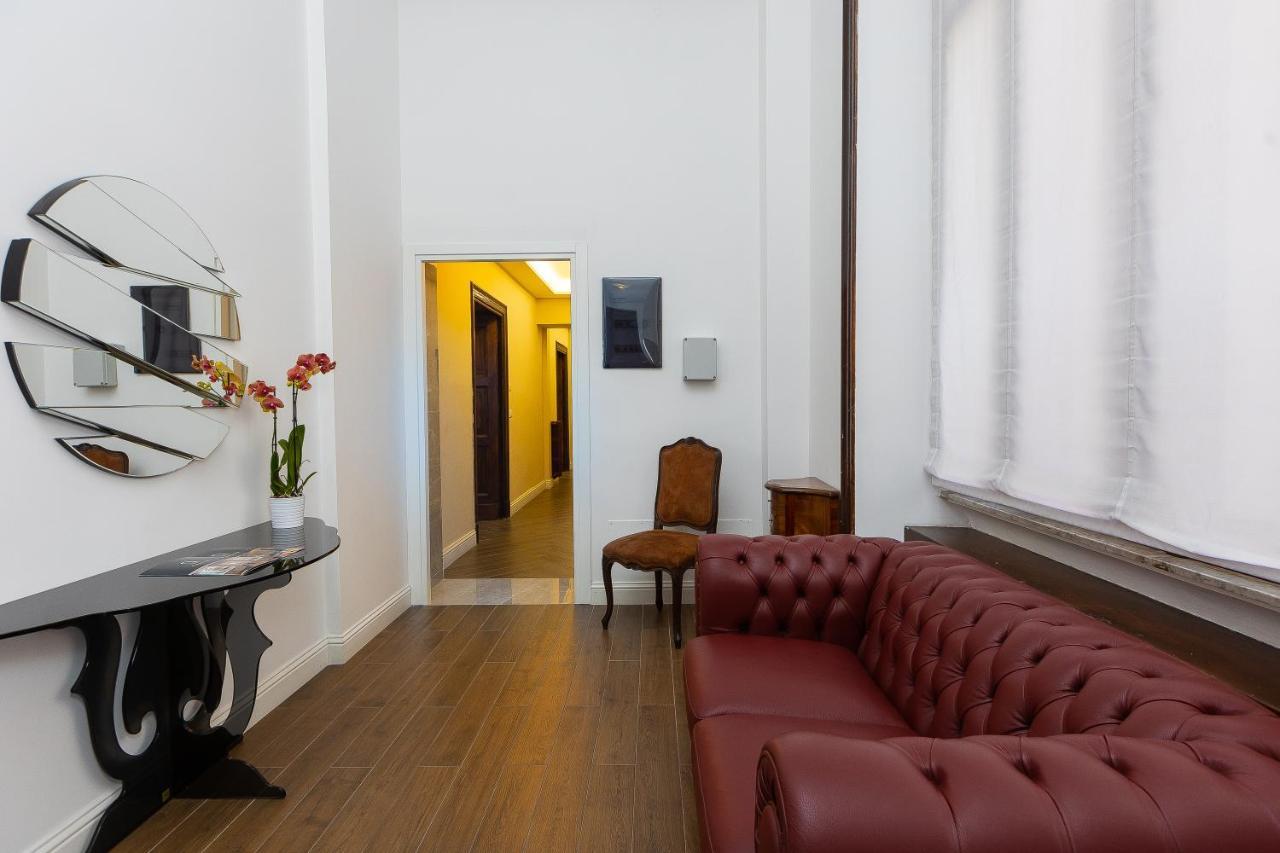 Spa Apartment Via Barberini Рим Экстерьер фото