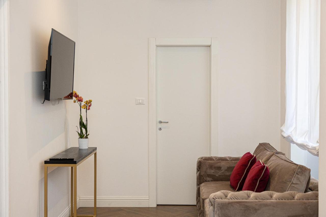 Spa Apartment Via Barberini Рим Экстерьер фото
